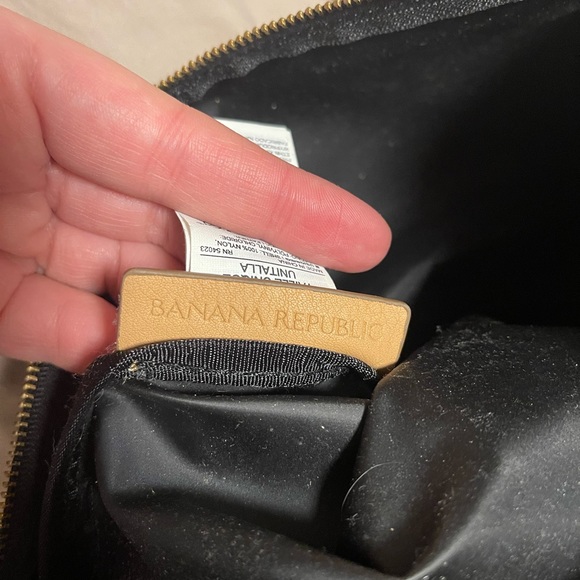 Banana Republic large zippered pouch - Picture 3 of 4